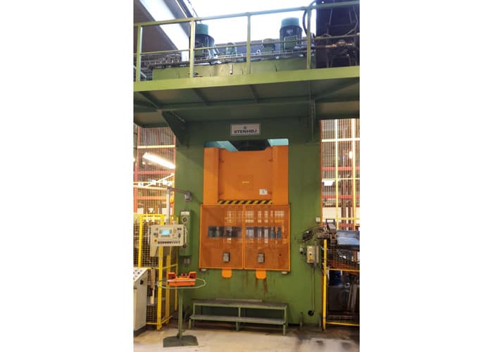 Stenhøj hydraulisk presse